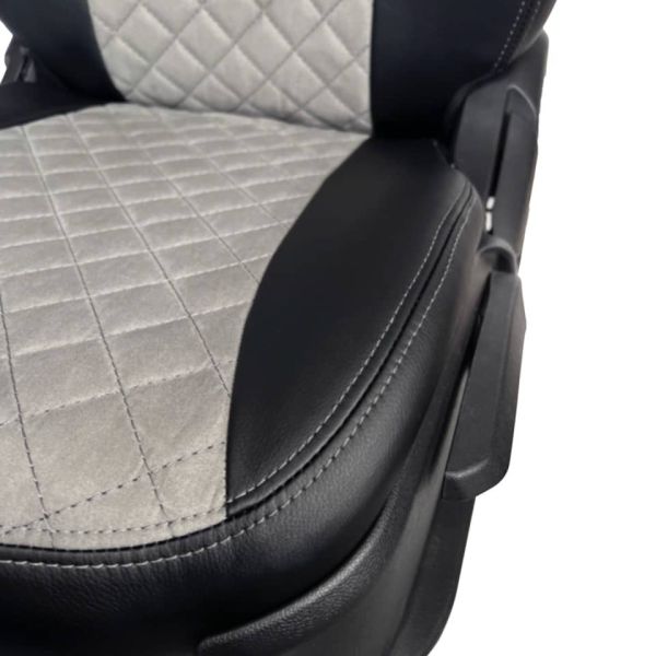 Чехлы Алькантара на Renault Arkana Чехлы Алькантара на Renault Arkana