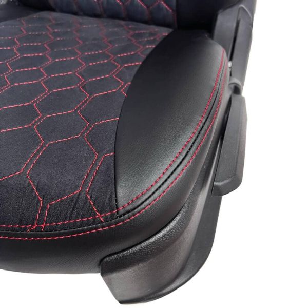 Чехлы Алькантара на Renault Arkana Чехлы Алькантара на Renault Arkana